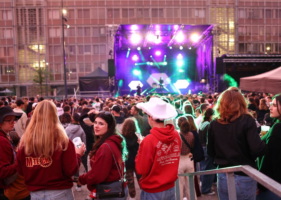 Le festival MAYDAY programme chaque année une dizaine de concerts sur le campus Peixotto © université de Bordeaux