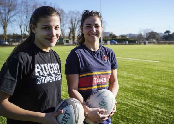 Photo : Louise Lavabre et Chloe Dacosta © Brool Video