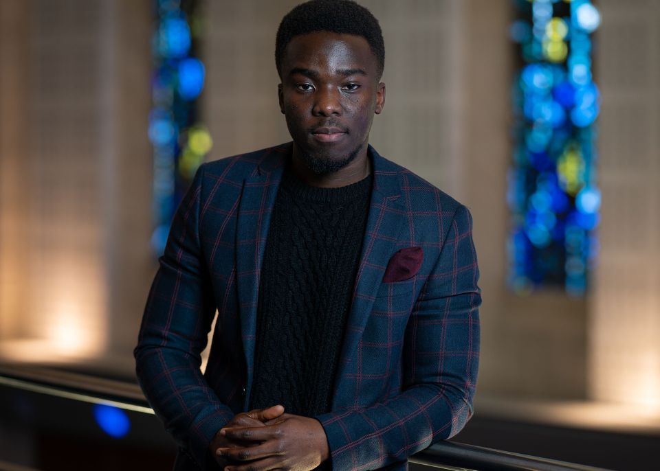 Pierre Damien Fougou, doctoral student in law and national finalist in the 2022 MT180s © Gautier Dufau